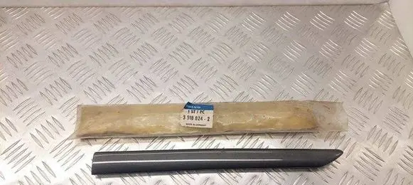 Volvo 960 Front bumper splitter molding 1358573 35188242