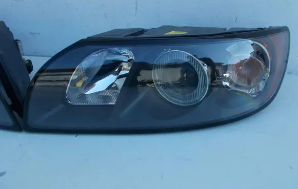 Volvo S40 Headlight/headlamp 31213179 0301198201