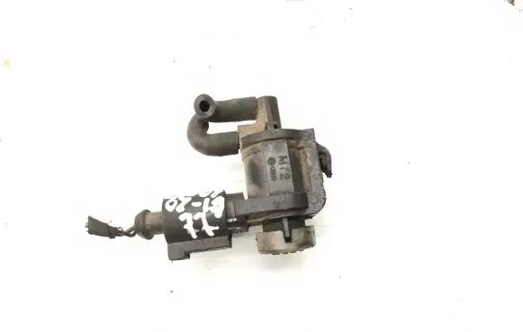 Volkswagen Caddy Turbo solenoid valve 1K0906283A