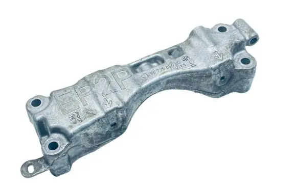 Engine mounting bracket