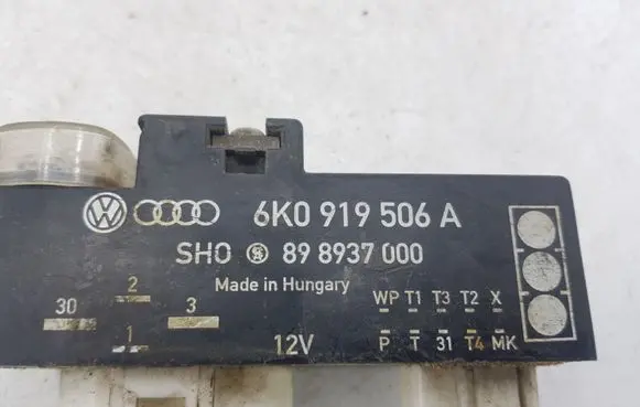 Seat Toledo I (1L) Coolant fan relay 6K0919506A 898937000