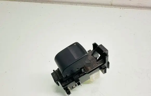 Toyota Yaris Electric window control switch 8292S51