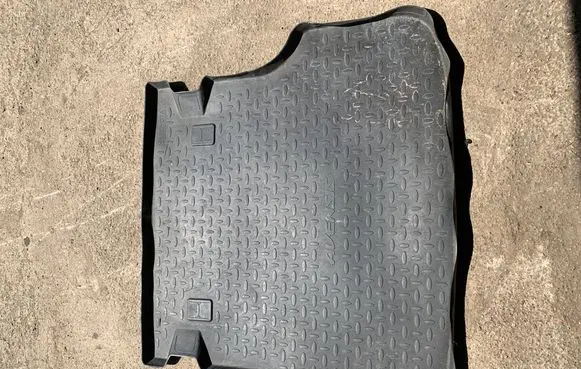 Toyota Avensis T250 Rubber trunk/boot mat liner 