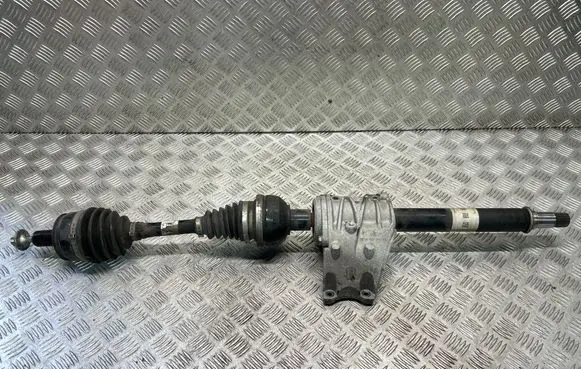 Mercedes-Benz GLA W156 X156 Front driveshaft A2463301501