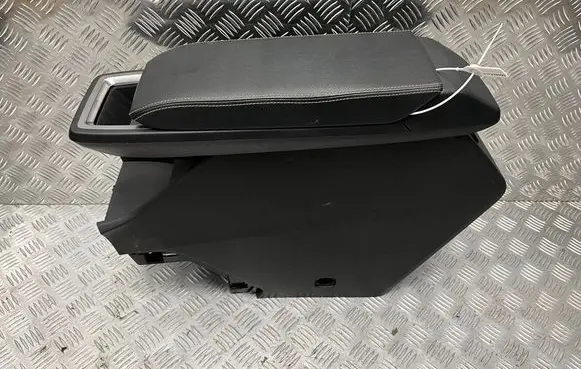 Renault Megane E-Tech Other center console (tunnel) element