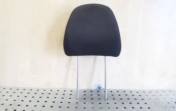 Hyundai i40 Front seat headrest 