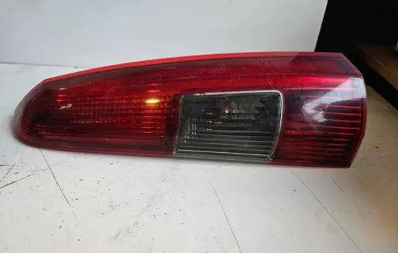 Volvo V70 Rear/tail lights 152844 9154494