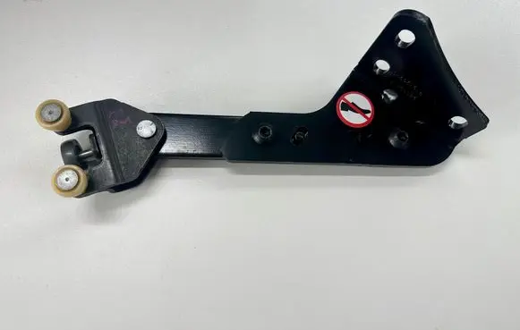 Toyota Proace Sliding door lower roller guide/hinge 98080758D 97959M01