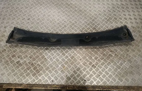 Renault Megane III Windshield trim 668110003R