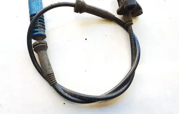 BMW 5 E60 E61 ABS brake wheel speed sensor 611269087059 61.12-6908705.9
