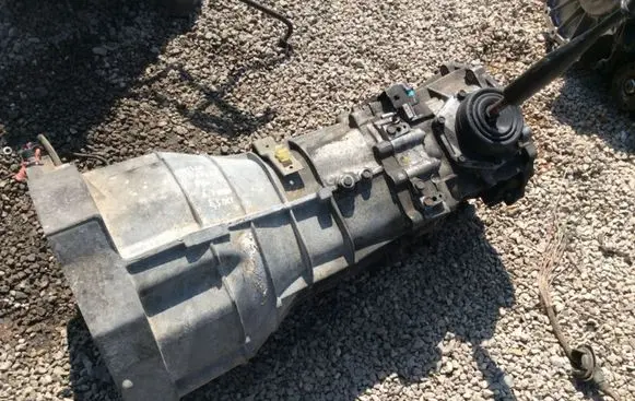 Nissan King Cab, Navara Manual 6 speed gearbox 32101CD340