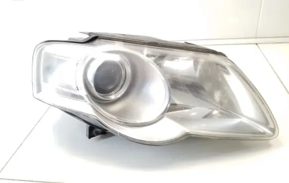 Volkswagen PASSAT B6 Headlight/headlamp 3C0941006G