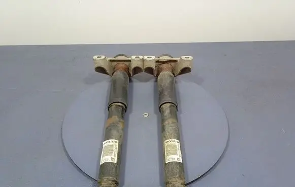 Volvo XC60 Rear shock absorber/damper 32213635