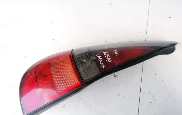 Renault Laguna I Rear/tail lights 2261