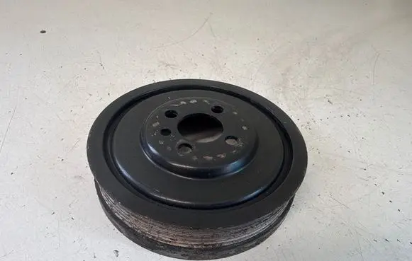 Volkswagen Caddy Crankshaft pulley 03G105243