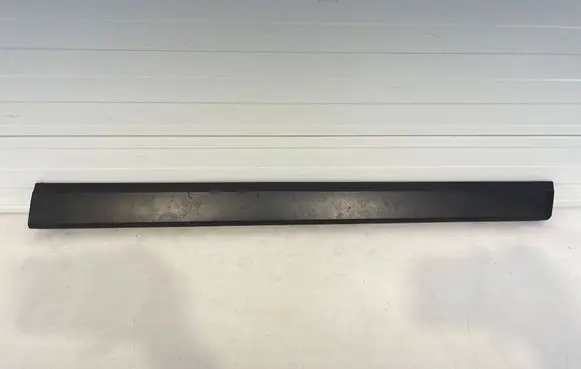 Volkswagen PASSAT B8 Front door trim (molding) 3G0854900