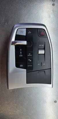 BMW X1 U11 Gear selector/shifter in gearbox 9473170