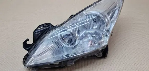 Peugeot 5008 Headlight/headlamp 9682519180