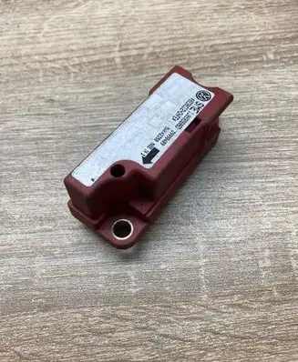 Volkswagen Golf IV Airbag deployment crash/impact sensor 1J0909606D