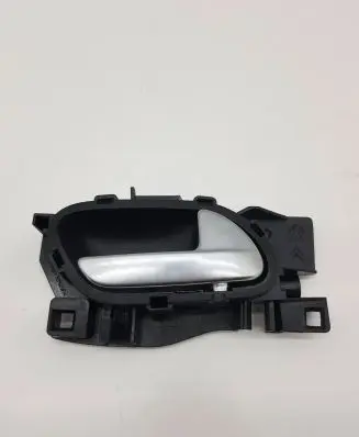Peugeot 208 Rear door interior handle 96555516VV