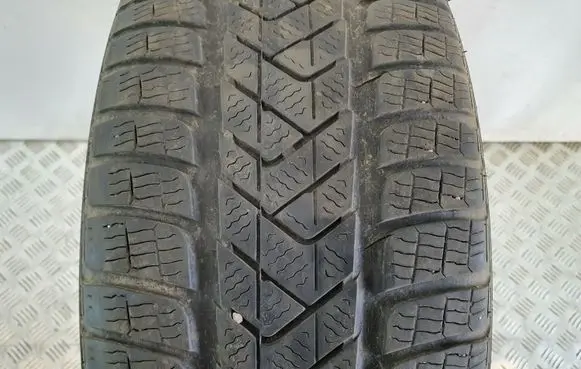 Skoda Superb B8 (3V) R19 winter tire WINTERSOTTOZERO3 24545R19