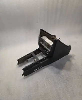 Audi 100 200 5000 C3 Center console 
