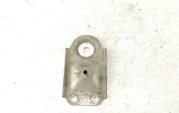 Audi A8 S8 D3 4E Engine mounting bracket 4E0399541A