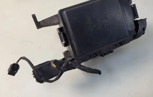 Jaguar XF X260 Fuse module GX7314A076DA
