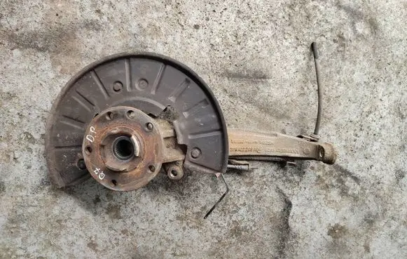 Audi Q7 4L Front wheel hub 7P6407246A