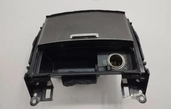 Ashtray (front)