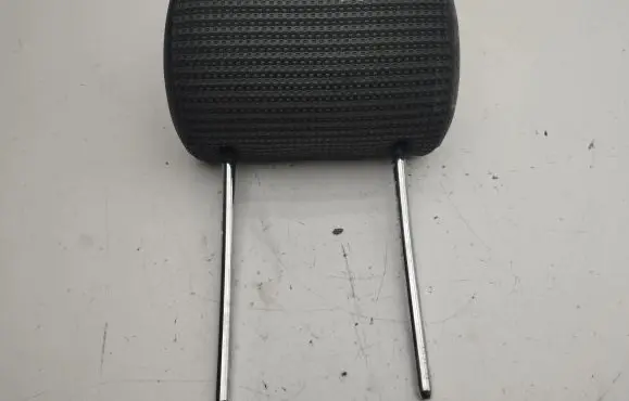 Mercedes-Benz B W245 Front seat headrest 