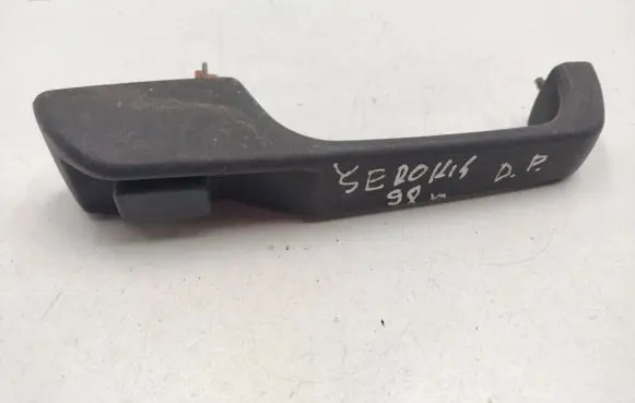 Jeep Cherokee Front door exterior handle