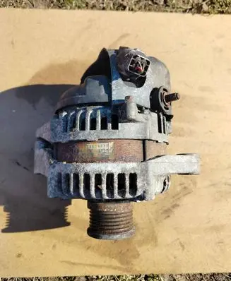 Renault Espace IV Generator/alternator 8973614210 1042103870