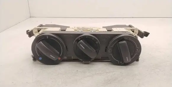 Volkswagen Fox Climate control unit 6Q0819045AA 901512335000