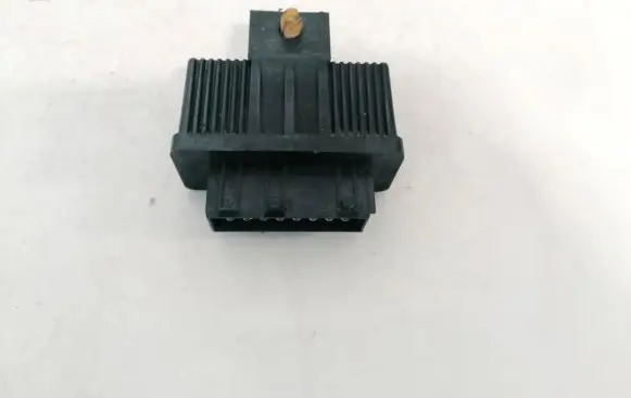 Citroen C3 Fuel injection pump control unit/module 240107