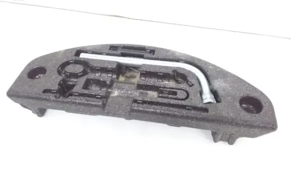 Audi A8 S8 D4 4H Spare wheel section trim 4H0012110 8N0012219