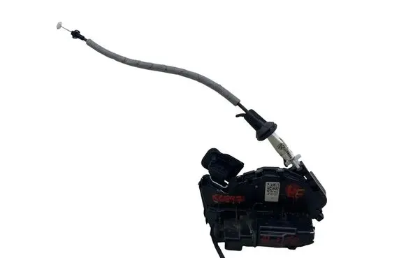 Volkswagen Tiguan Front door lock 5NB837016B