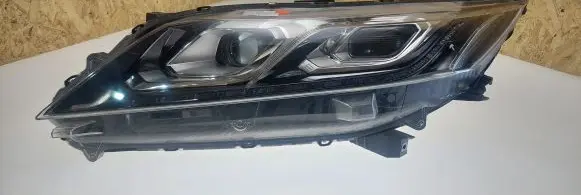 Mitsubishi Eclipse Cross Headlight/headlamp 3850117