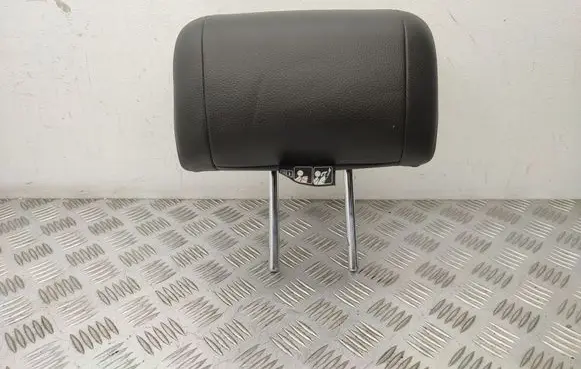 Mercedes-Benz A W176 Rear seat headrest 