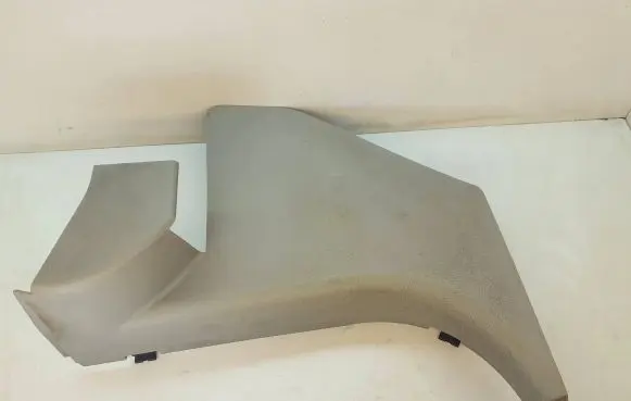 Mercedes-Benz ML W164 (A) pillar trim A1646908725 SA04457012 T2120060519T2