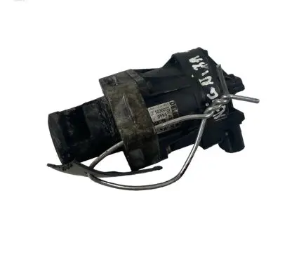 Opel Insignia A EGR valve 55566052