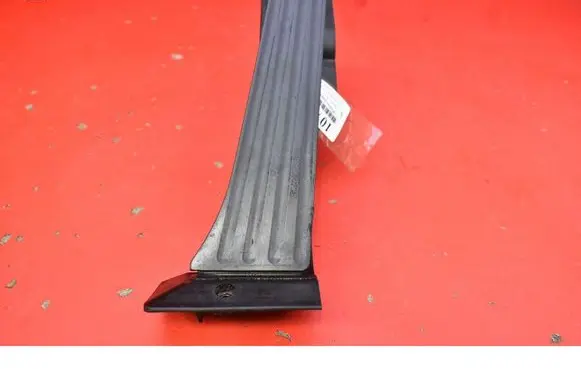 BMW X3 E83 Accelerator throttle pedal 677264502
