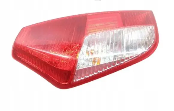 Hyundai i10 Rear/tail lights