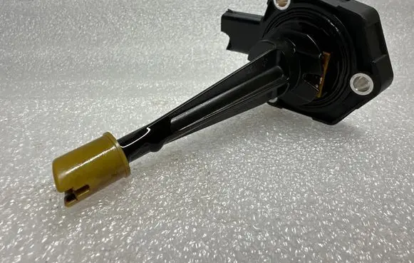 Porsche Cayenne (92A) Oil level sensor 6PR01041805 03L907660B