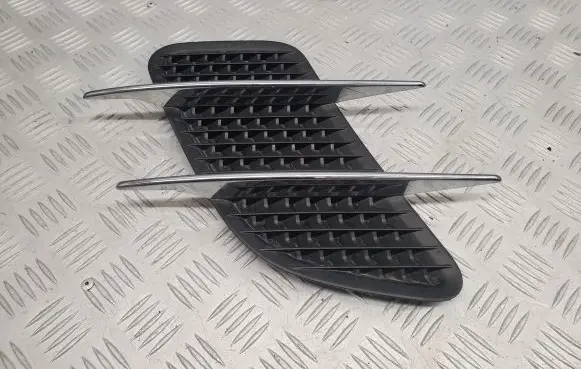 Mercedes-Benz SL R231 Bonnet/hood grill A2317500044