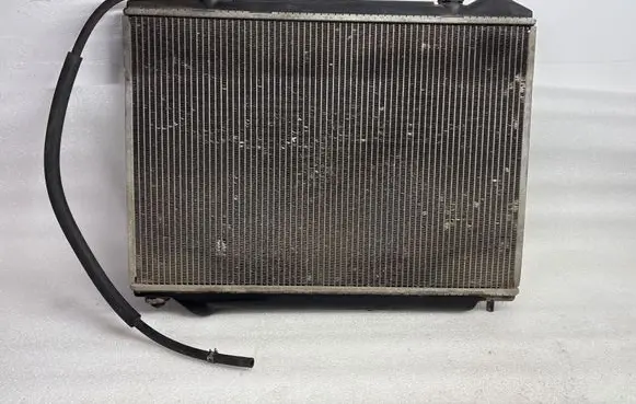 Coolant radiator
