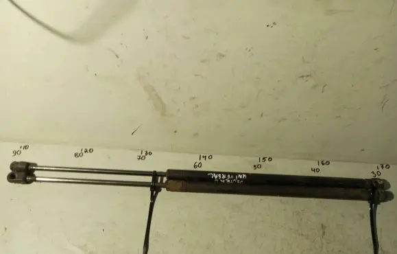 Opel Vectra C Tailgate/trunk strut/damper 13101335