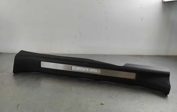 Lexus RX 450H Front sill trim cover 6792048130C0