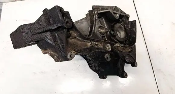 Volkswagen Crafter Engine mounting bracket 076145167