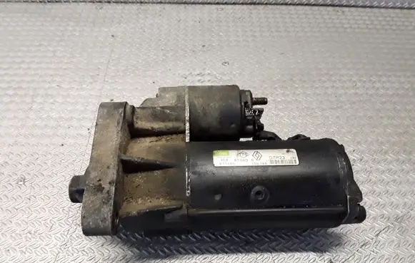 Renault Espace III Starter motor D7R23 875160